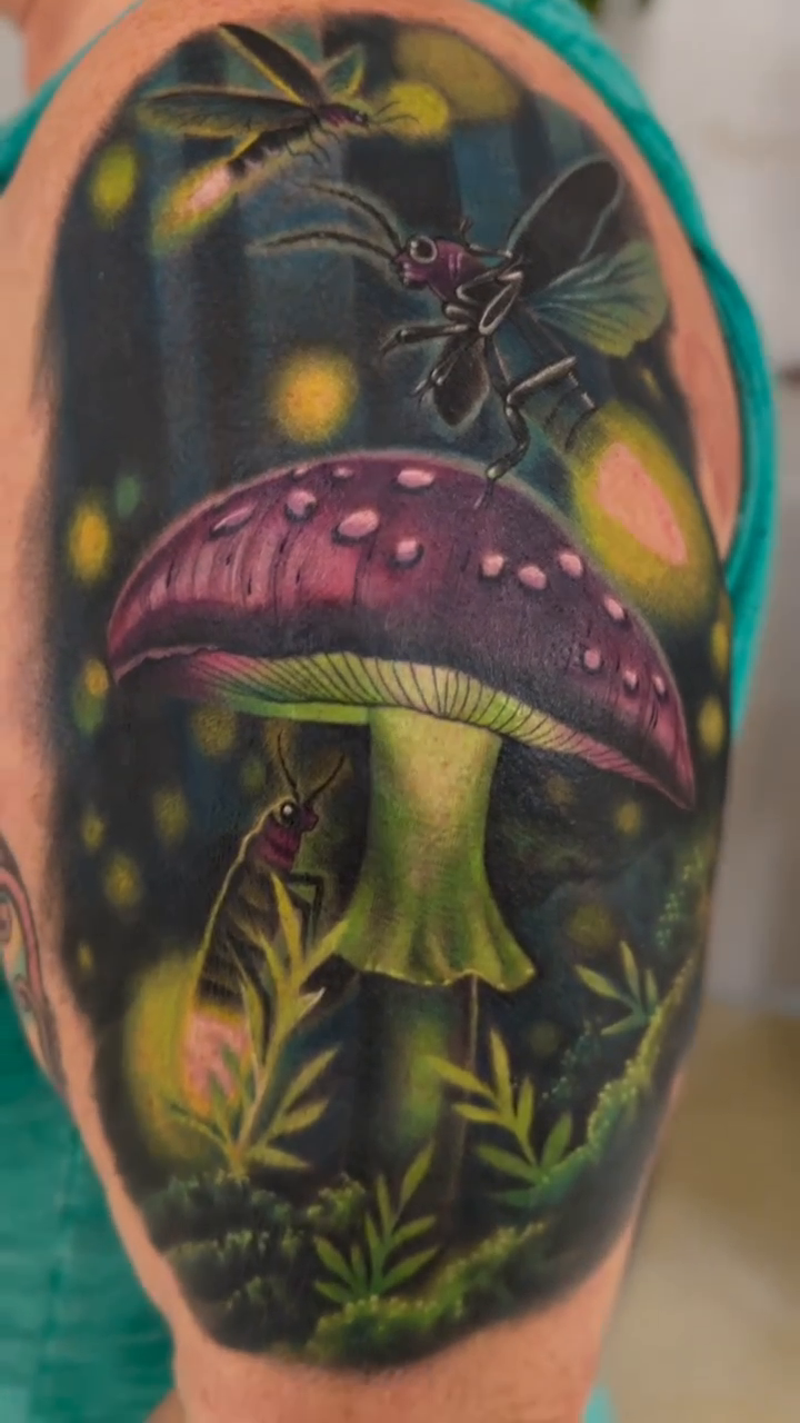 Mushroom with insects realism tattoo by πππΈππ»π΄ππΌπΈ π»πΈπΉπΉπ
ππ