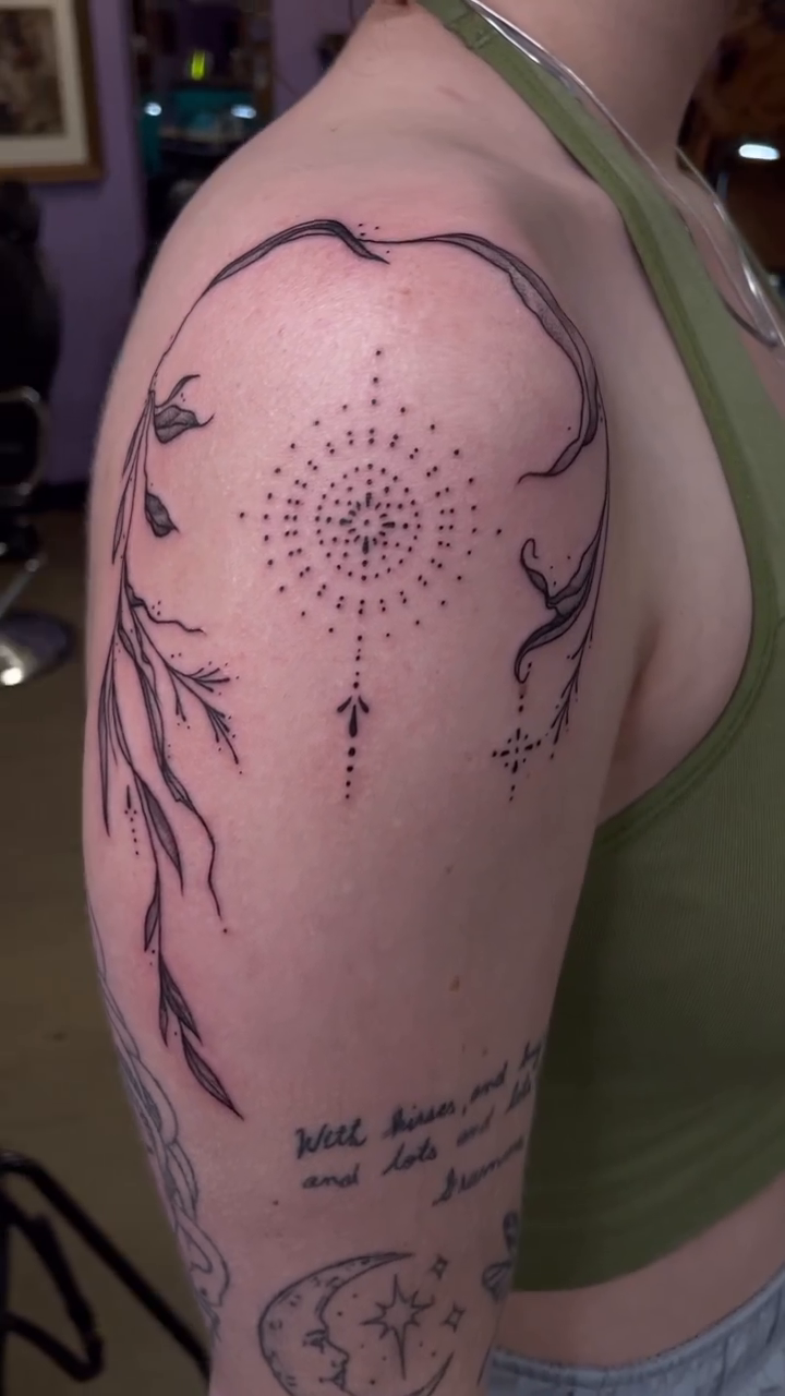Tattoo by @kleewazhere โ fine_line, dotwork