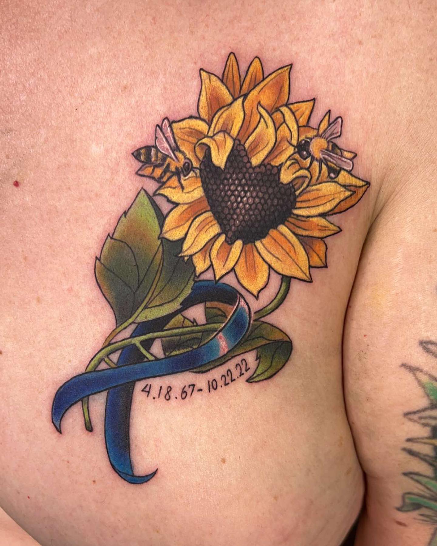 Tattoo by @timmy_vandroff — realism, dotwork