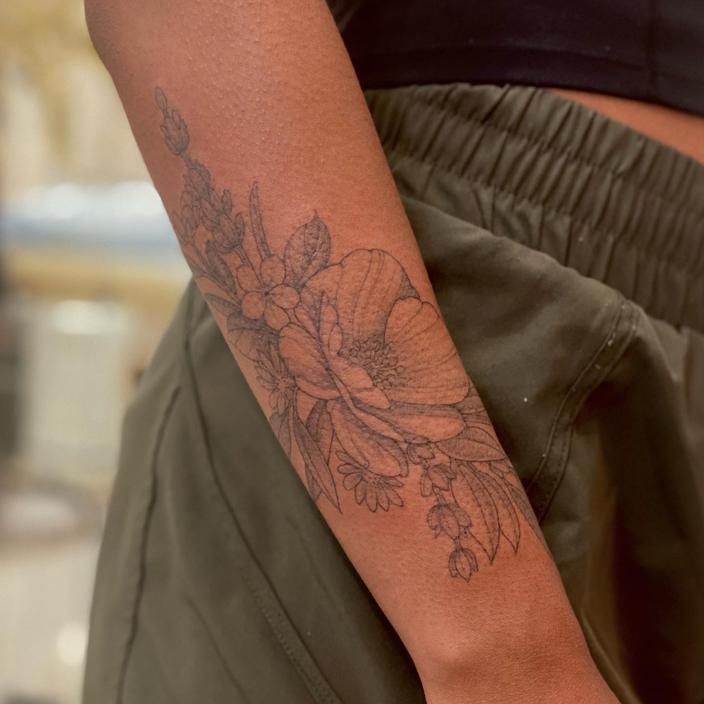 Tattoo by @liannadefleur β black_and_grey