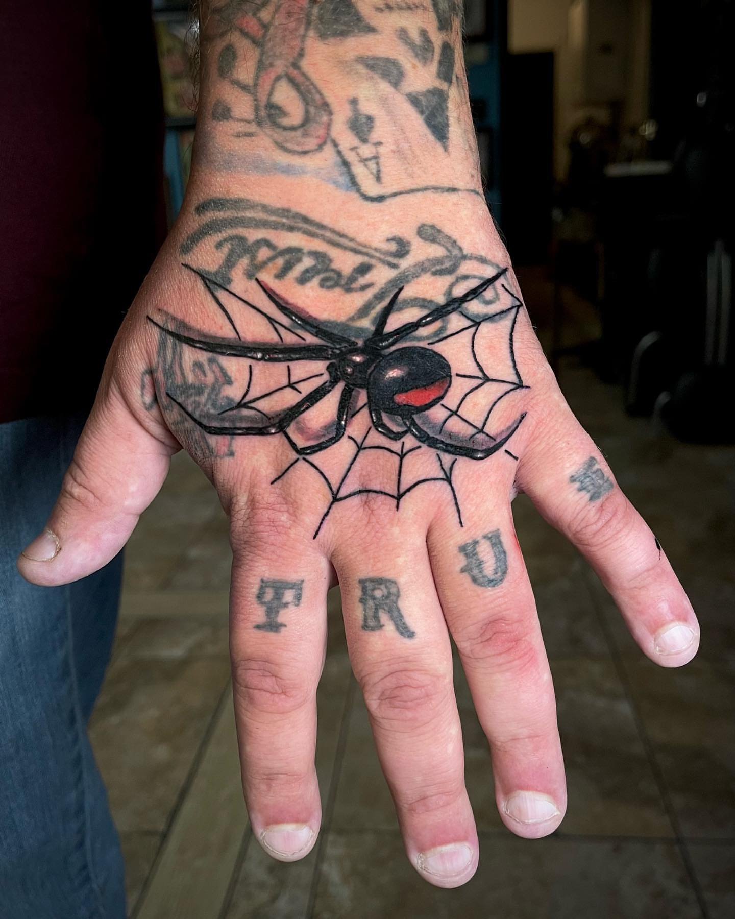 Tattoo by @anheartistxo — black_and_grey
