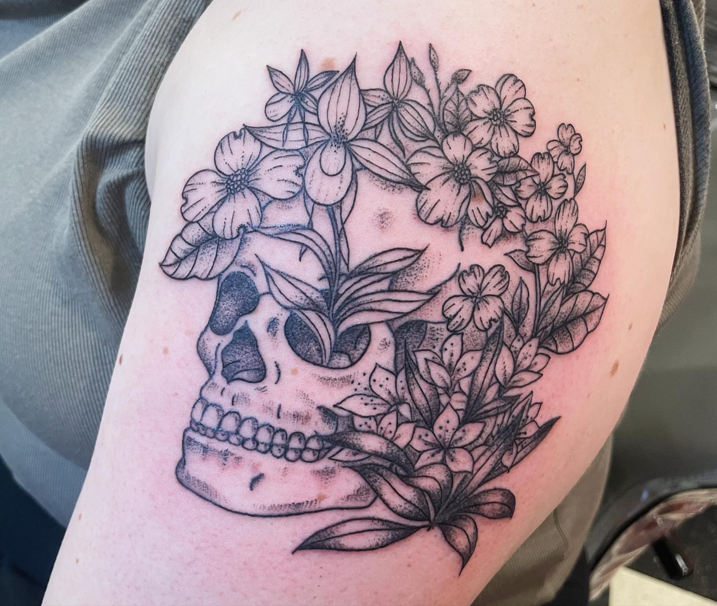 Tattoo by @kstuckeytattoos — dotwork, black_and_grey