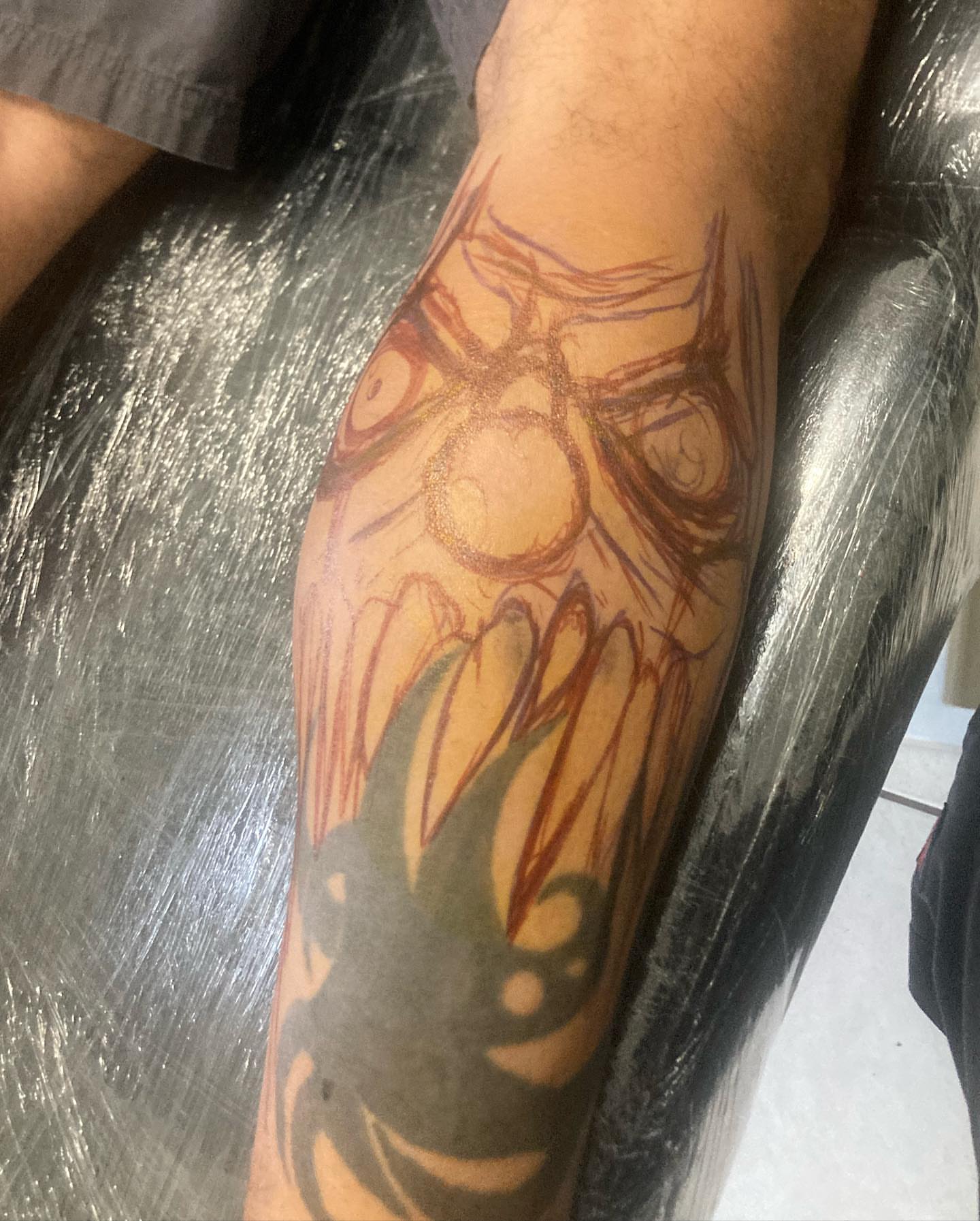 Tattoo by @payaso187 — dotwork, realism
