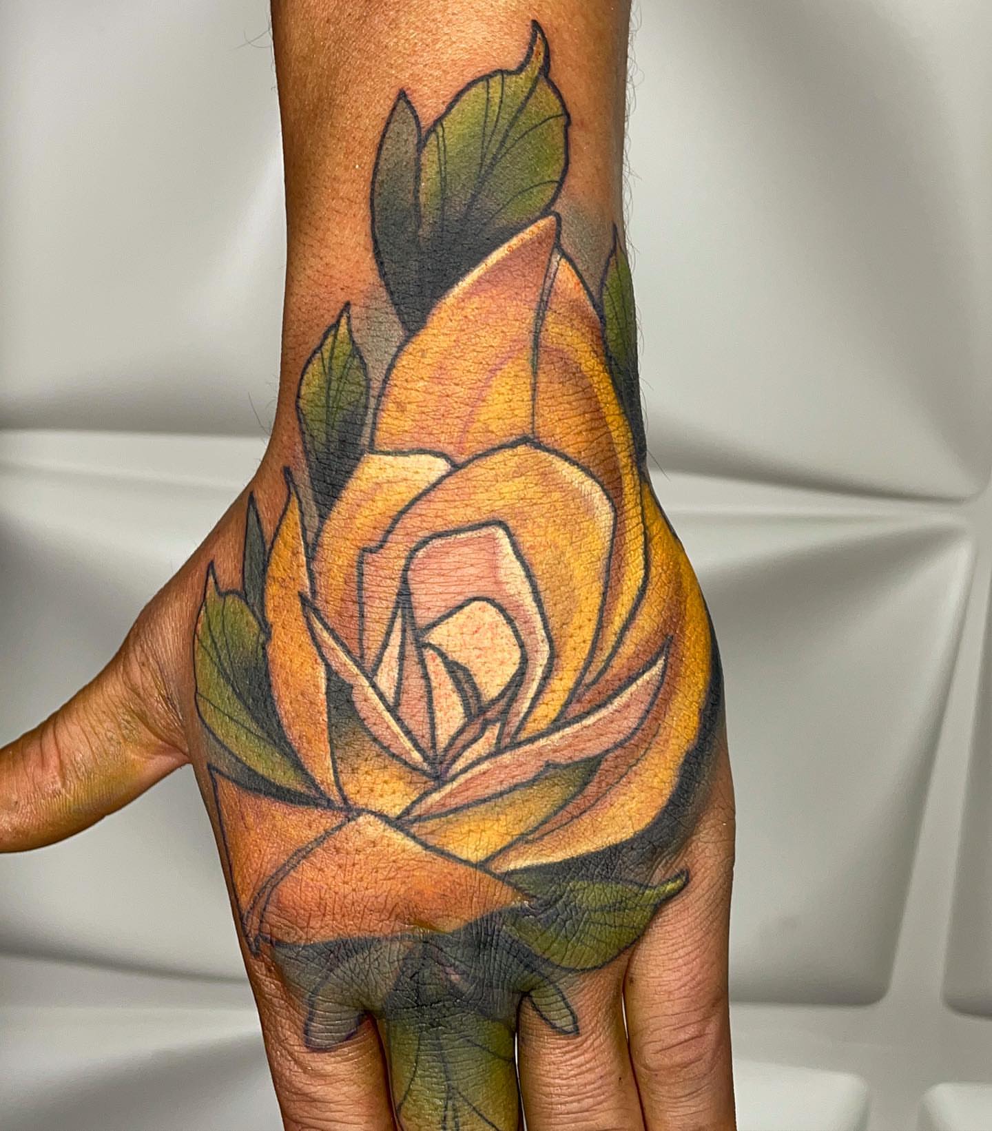 Rose realism tattoo on the hand by ๐๐ฌ๐ฐ๐ฅ ๐๐ฌ๐ฌ๐ซ