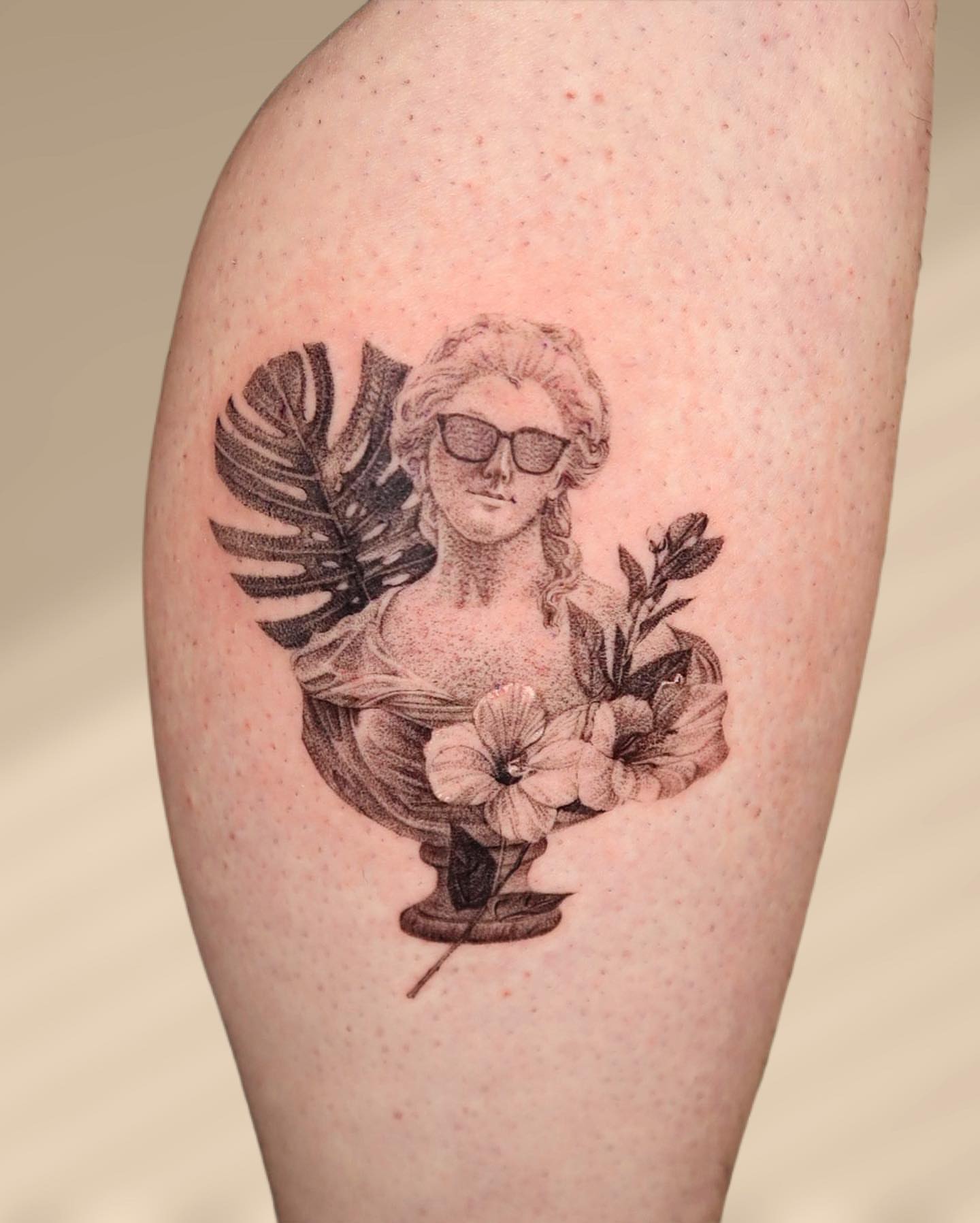 Tattoo by @wonniiink — black_and_grey, realism