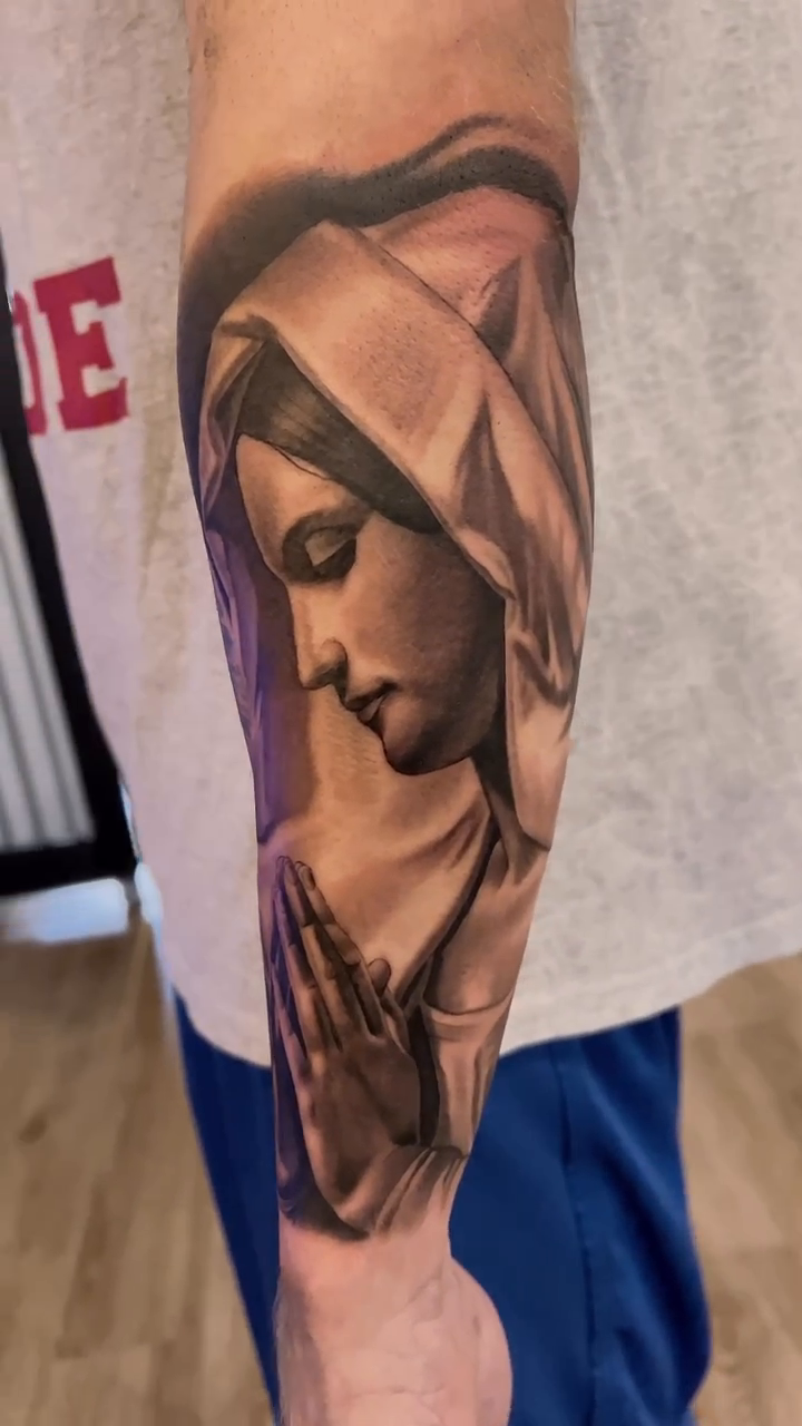Virgin Mary praying realism tattoo by Bill Johenning, Lakewood, Ohio