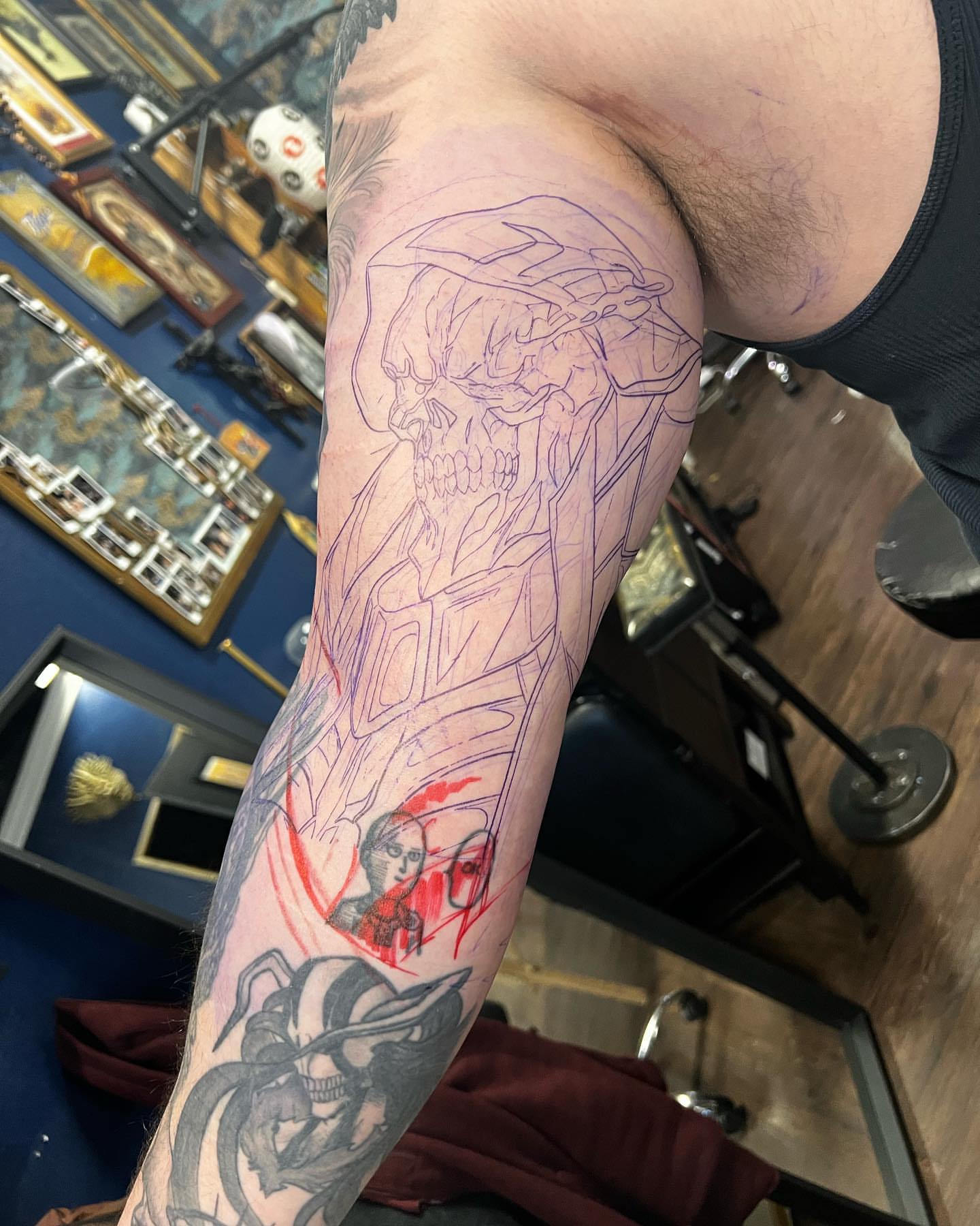 Skull and knight dotwork tattoo on the forearm by jordyn ๐ญ