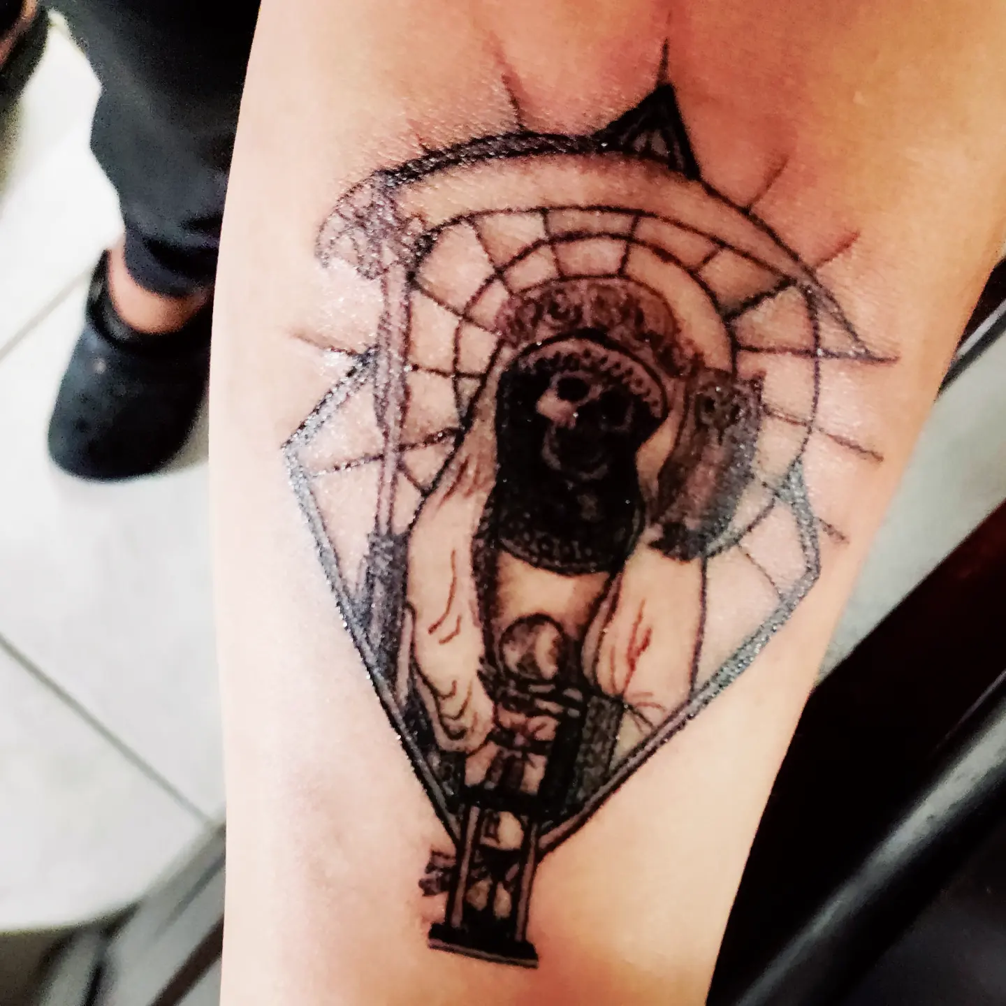 Tattoo by @giron21_tattoo — black_and_grey