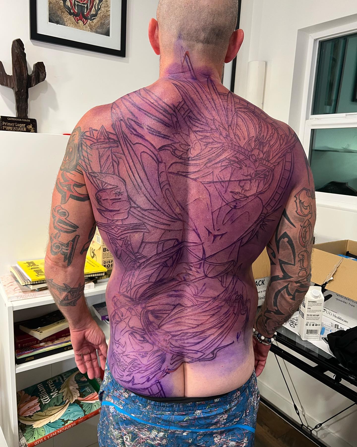Abstract design geometric tattoo on the back by Neo-Traditional tattoos in Las Vegas