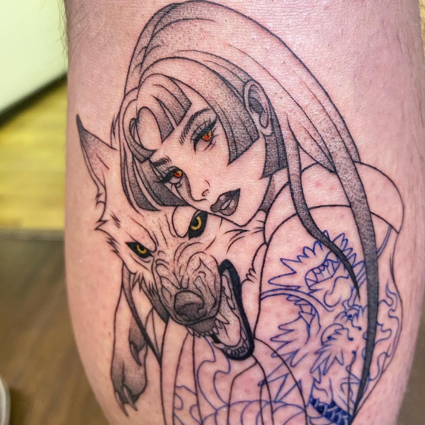 Tattoo by @lunafterdark.tattoos — black_and_grey, realism