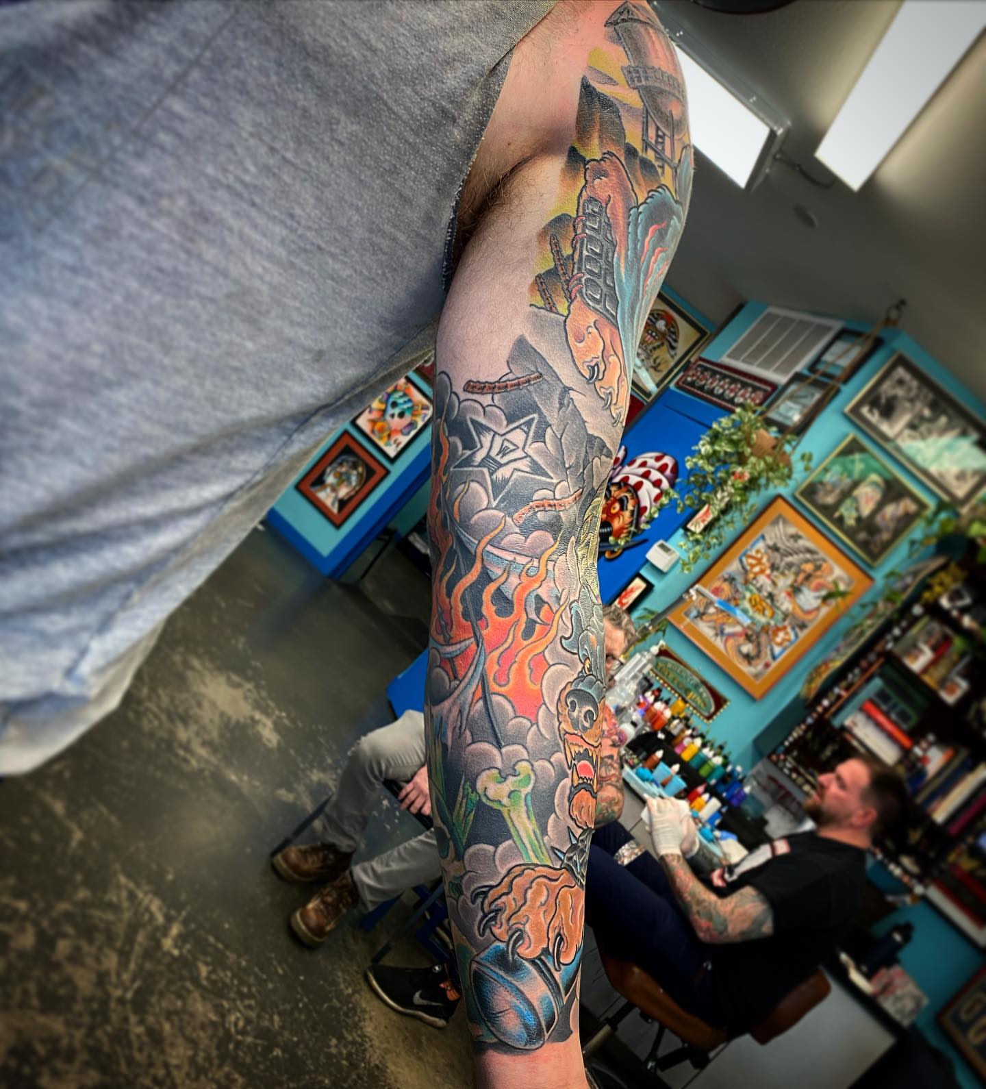 Tattoo by @t_hundahl — american_traditional, dotwork