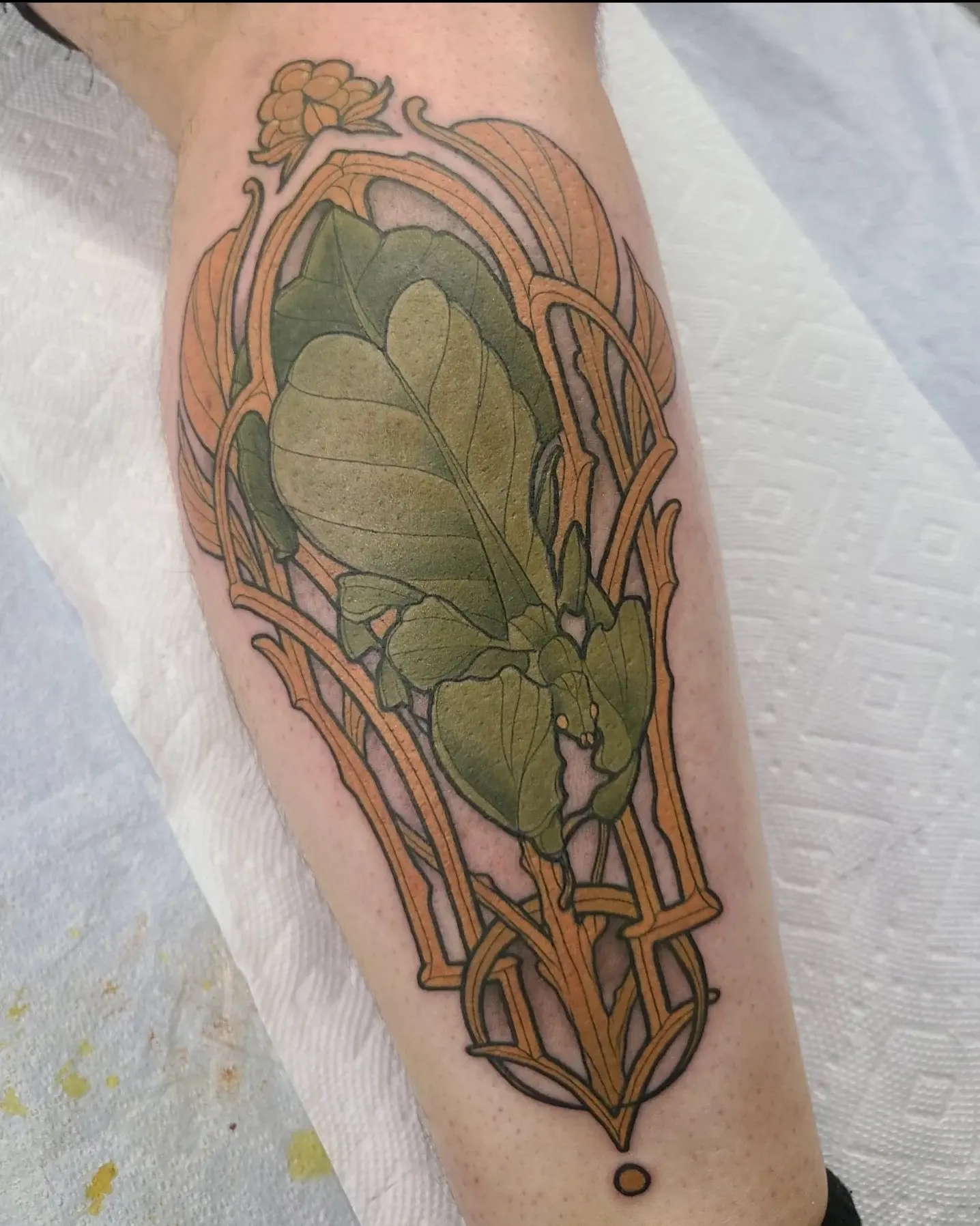 Plant and vine ornamental tattoo on the forearm by Robert Kraiza - Philadelphia Tattoo Artist