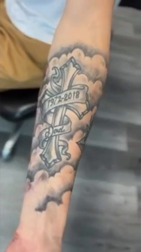 Tattoo by @amieinkadelik — black_and_grey, realism