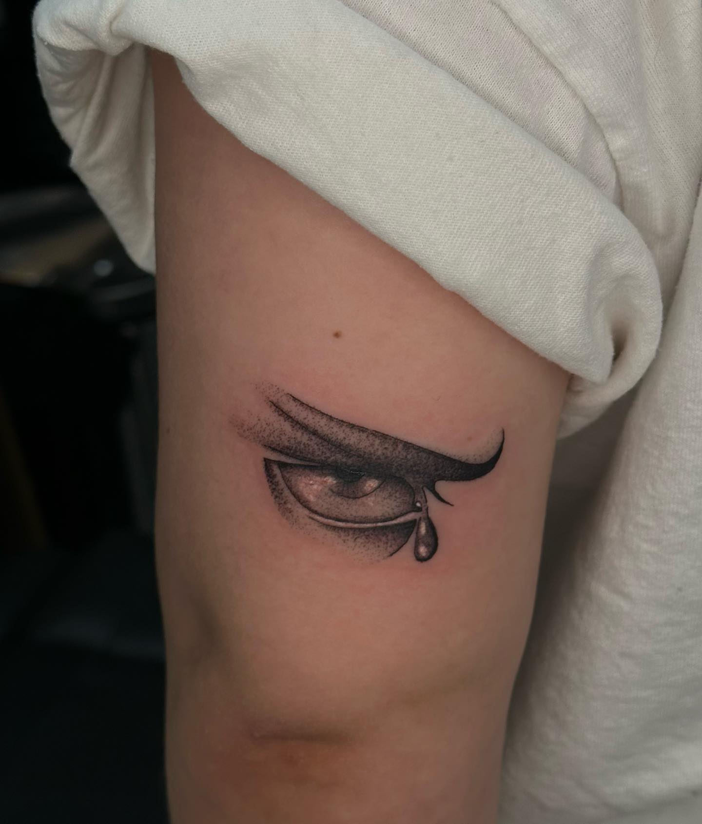 Tattoo by @jocetattoos — dotwork