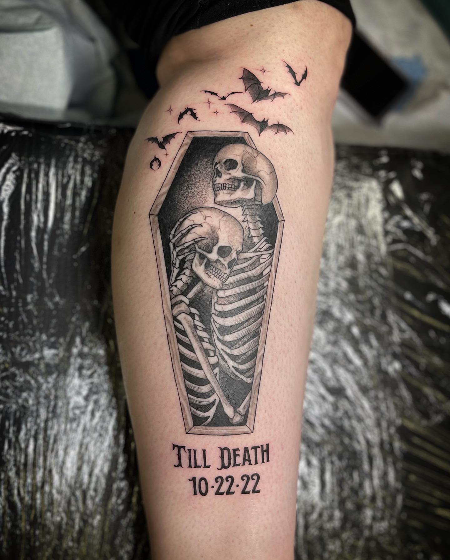 Tattoo by @rachelmillertattoos β black_and_grey