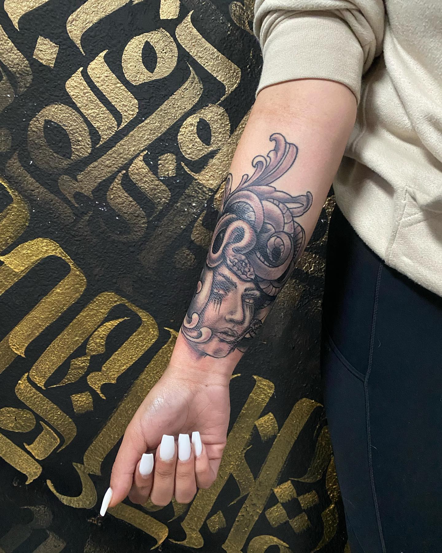 Tattoo by @chinos_tattoos โ american_traditional, black_and_grey
