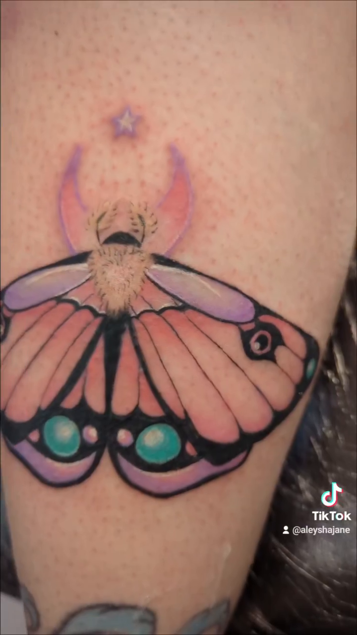 Tattoo by @aleysha.jane.tattoos — neo_traditional