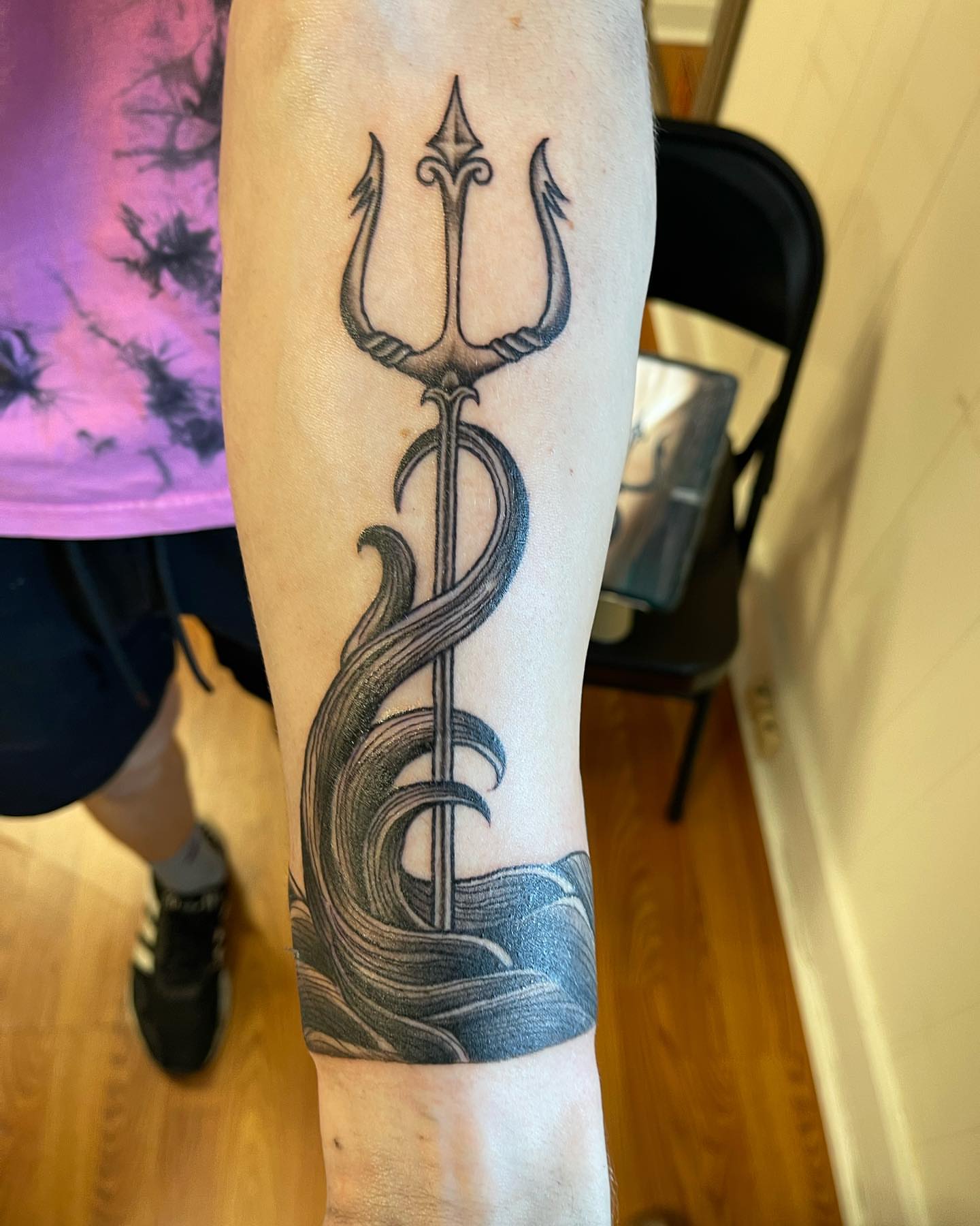 Tattoo by @tobiaztattooz — black_and_grey