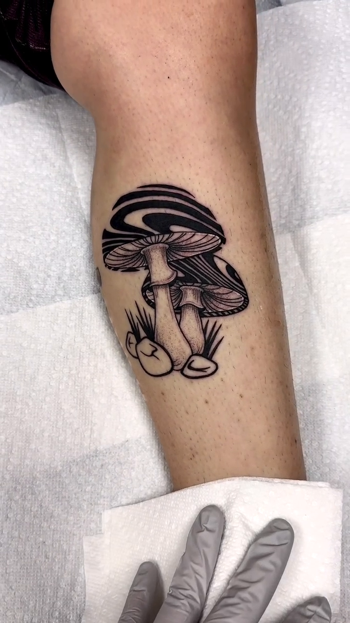 Tattoo by @sierrahiddleson — black_and_grey, realism