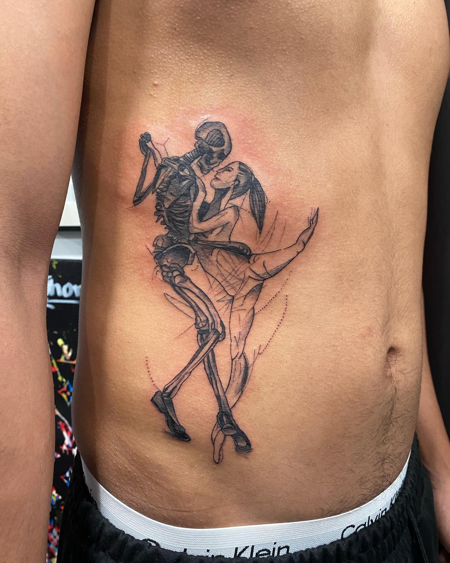 Skeleton and woman realism tattoo on the ribs by ▪️JhonnyElias TATTOO ▪️