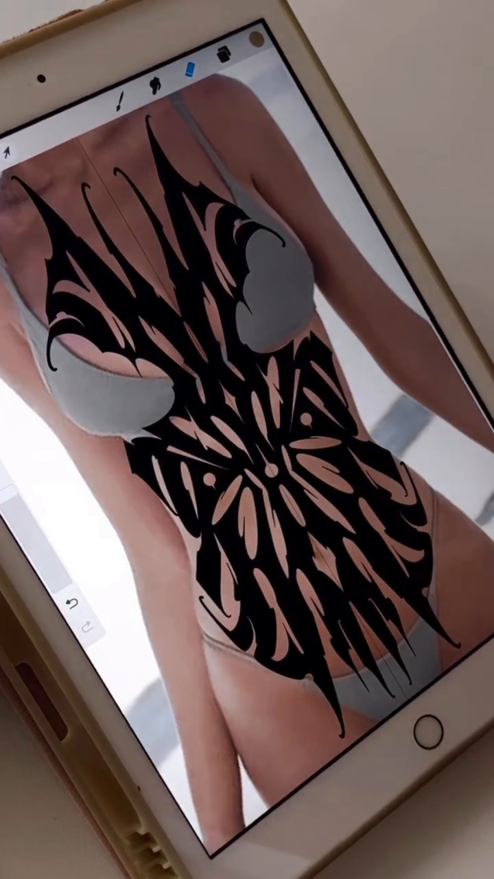 Abstract pattern blackwork tattoo by Zlata