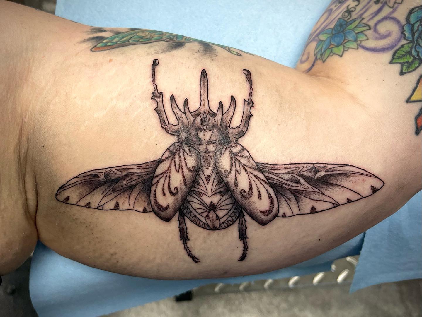 Tattoo by @alandapanda — black_and_grey