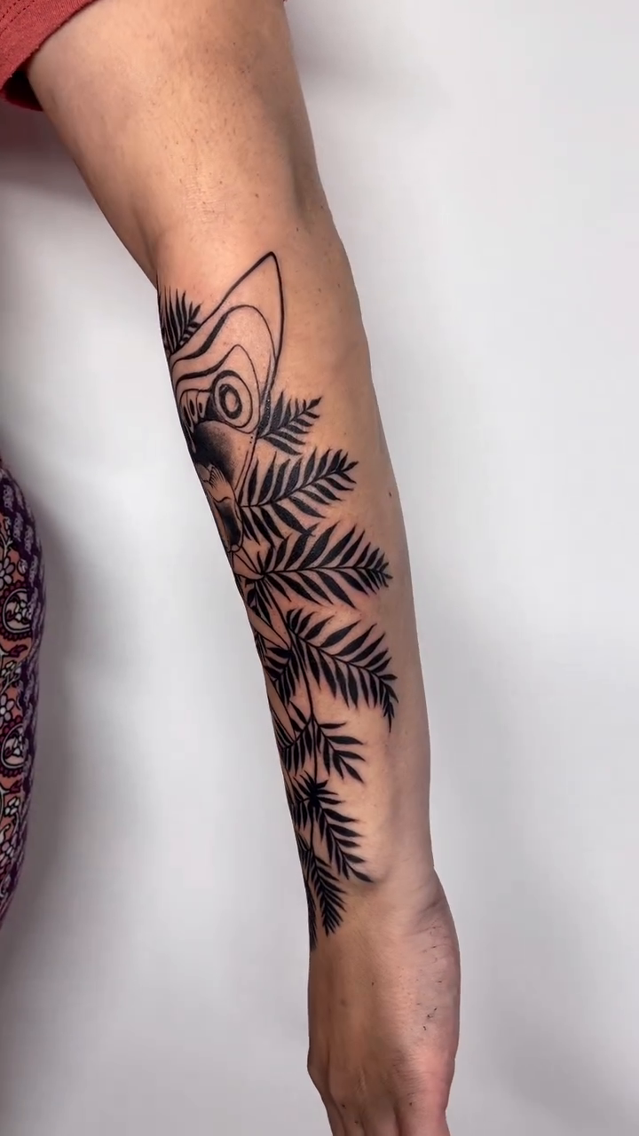 Tattoo by @abryvtattoos — geometric, dotwork