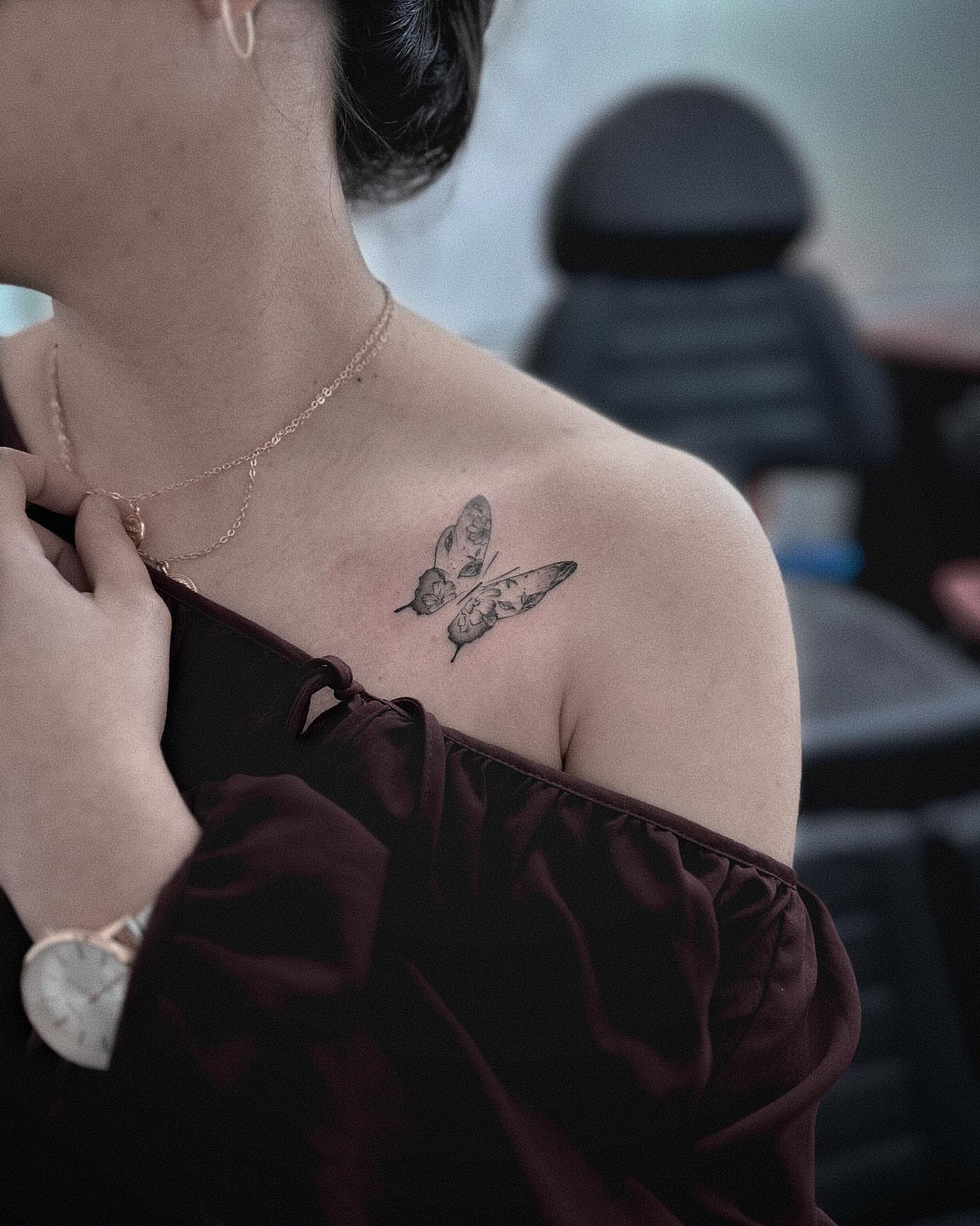 Tattoo by @ron.alvarez_tattoo — black_and_grey