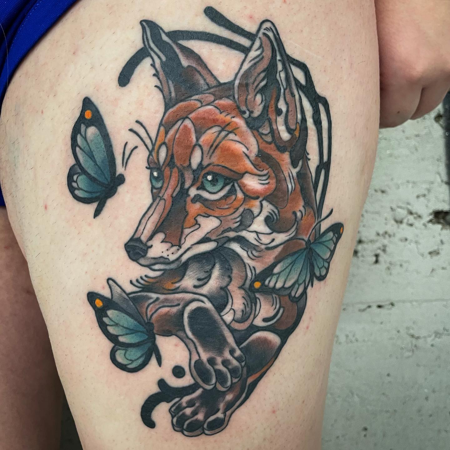 Tattoo by @mirelajade — american_traditional, realism