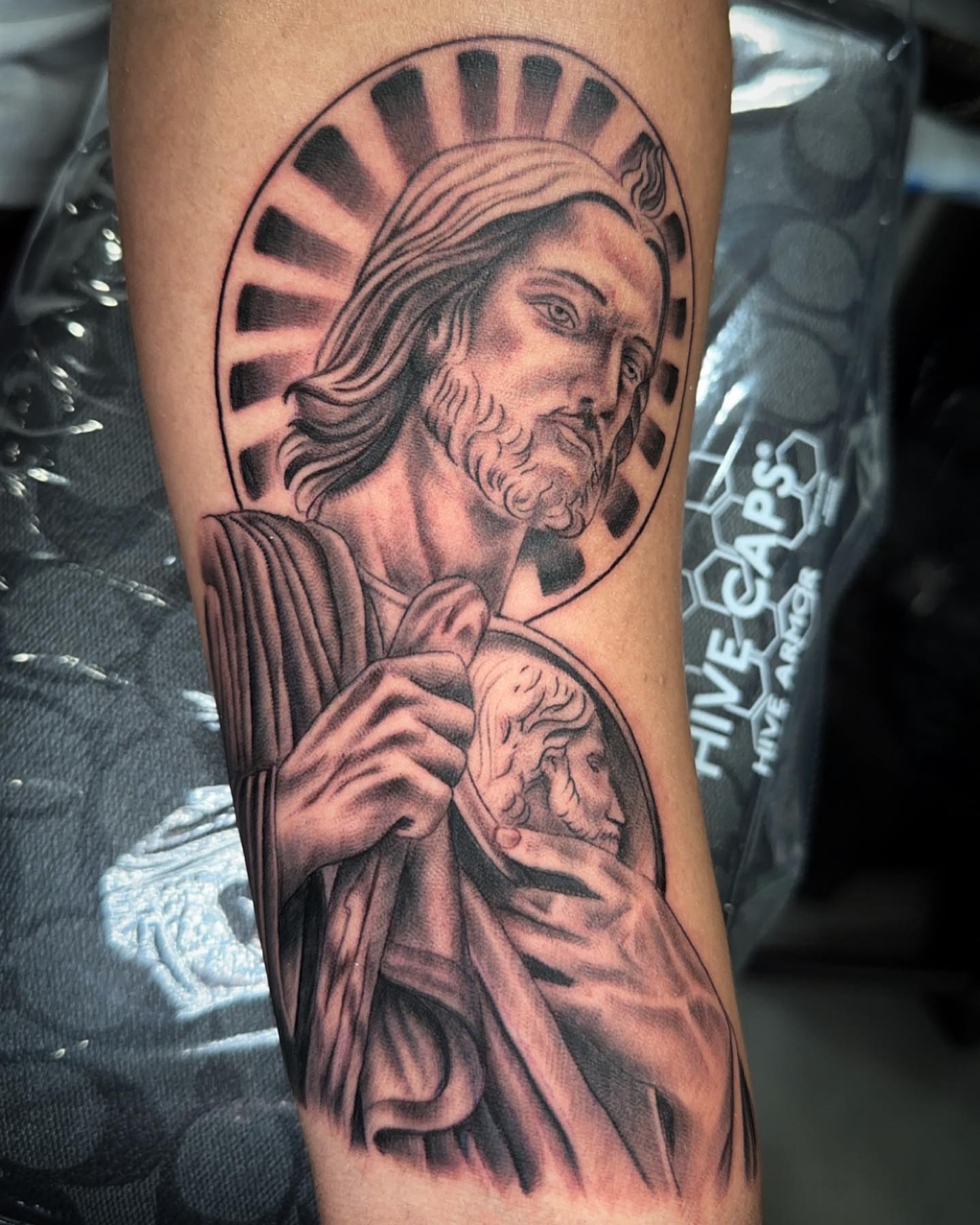 Tattoo by @resnink โ black_and_grey