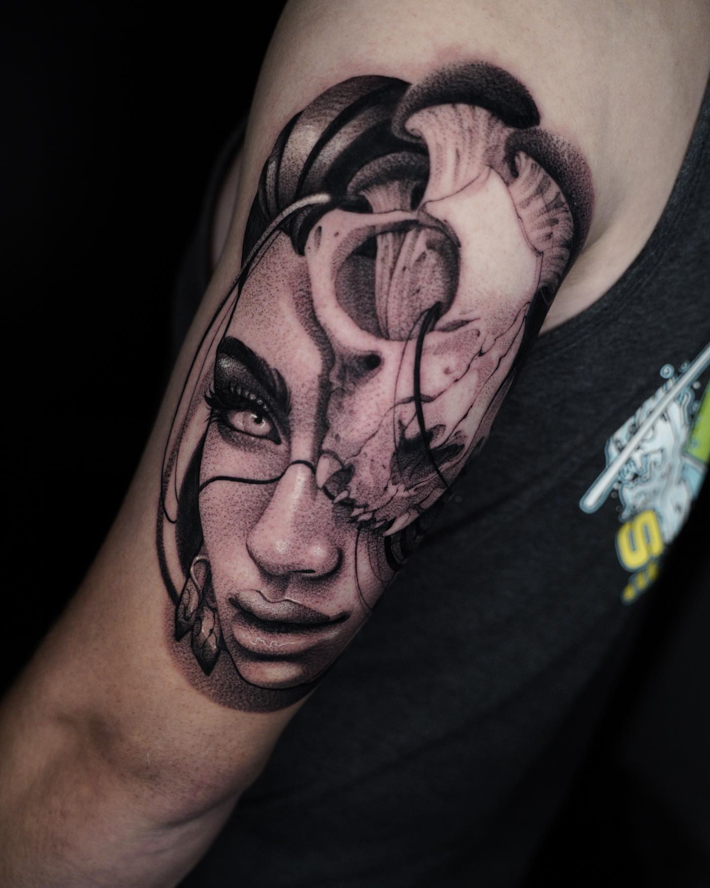 Woman's face realism tattoo on the forearm by Manuel Alejandro Maldonado