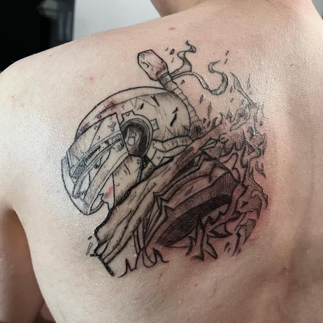 Robot helmet with flames anime tattoo on the shoulder by Lea-yae’