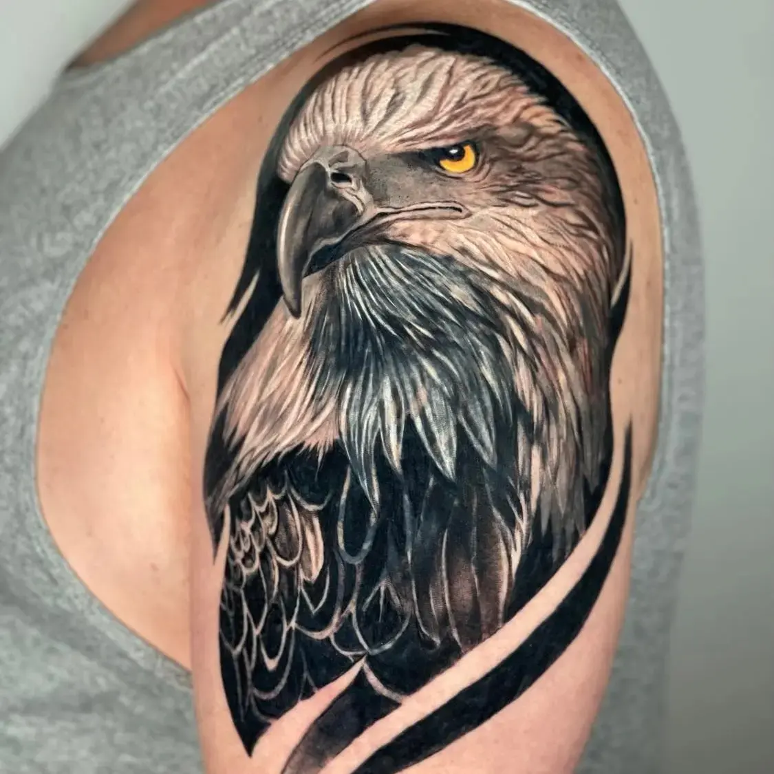 Tattoo by @soleilantoinette — realism