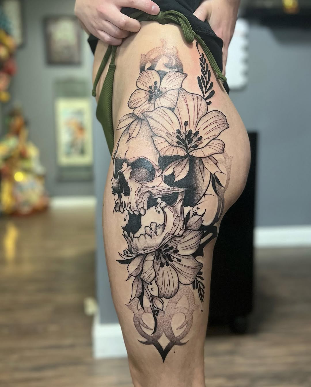 Tattoo by @moemoetattoos — black_and_grey, realism