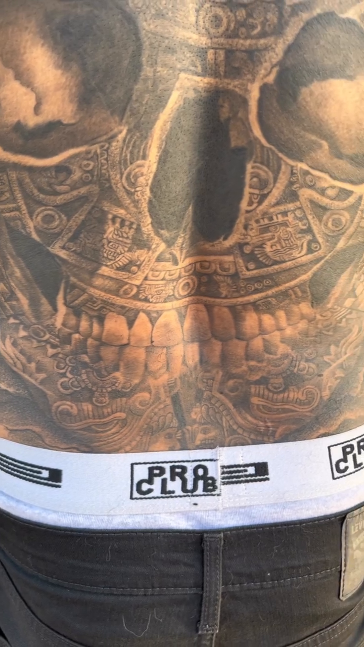 Tattoo by @lvp_arte — black_and_grey, realism