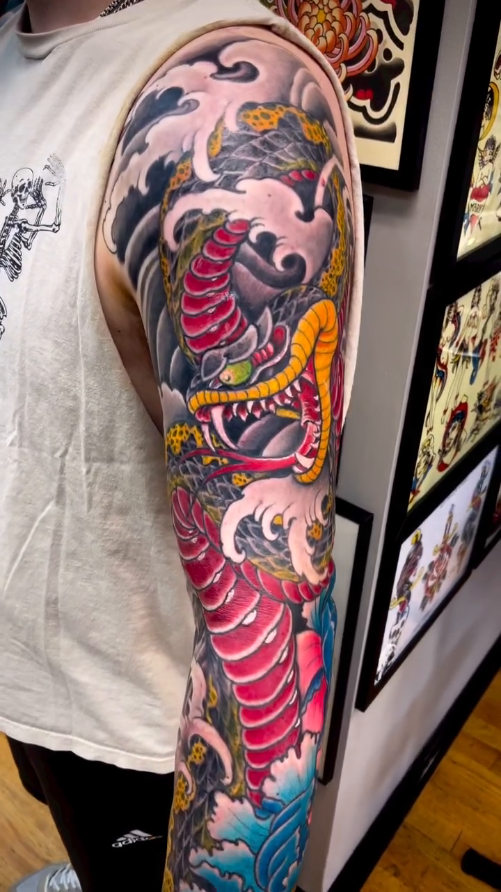 Dragon and skull sleeve japanese irezumi tattoo by 𝙉𝙄𝘾𝙆 𝘾𝘼𝙍𝙐𝙎𝙊, New York, New York