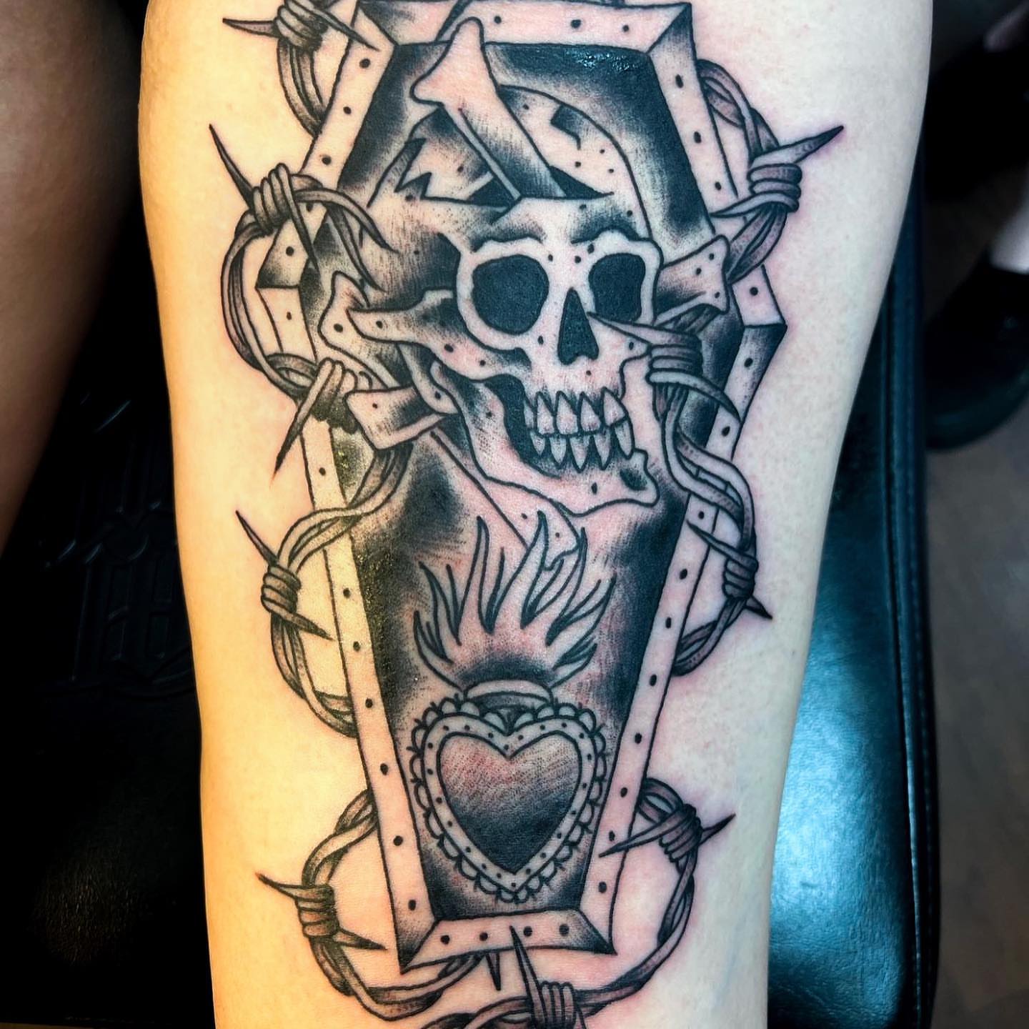 Tattoo by @underwoodtattoo — black_and_grey