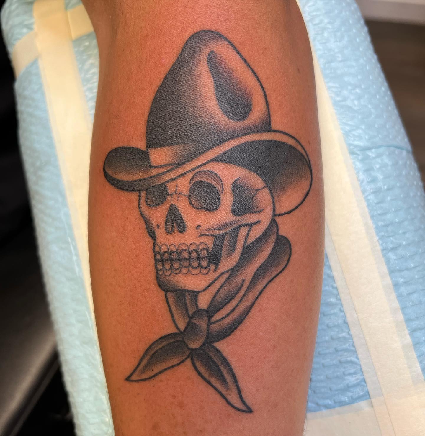 Tattoo by @downtowndb13 — american_traditional
