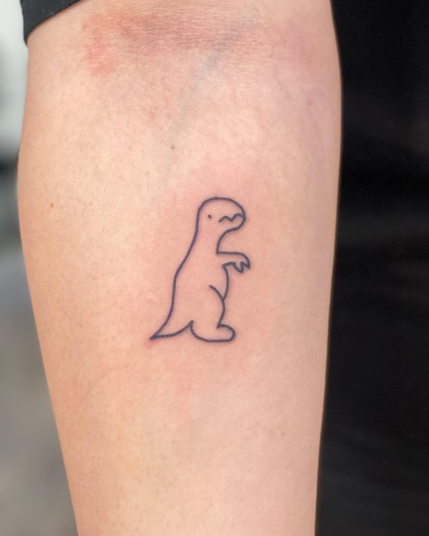Tattoo by @vthebodyartist — minimalist