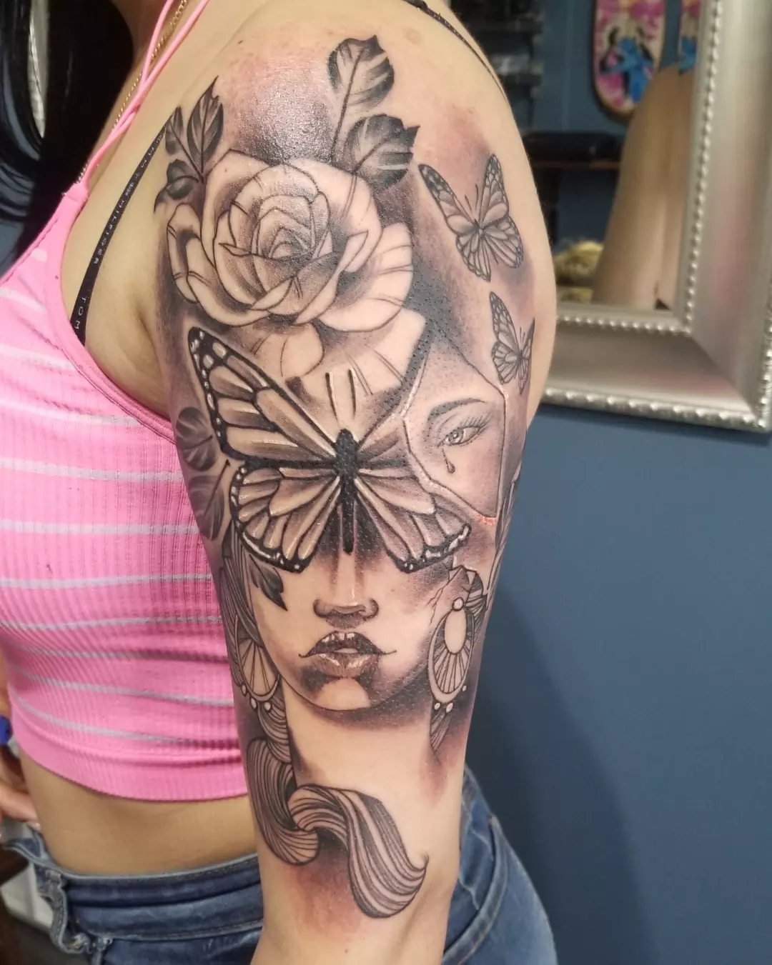 Tattoo by @gordochilitotattoos — black_and_grey, realism