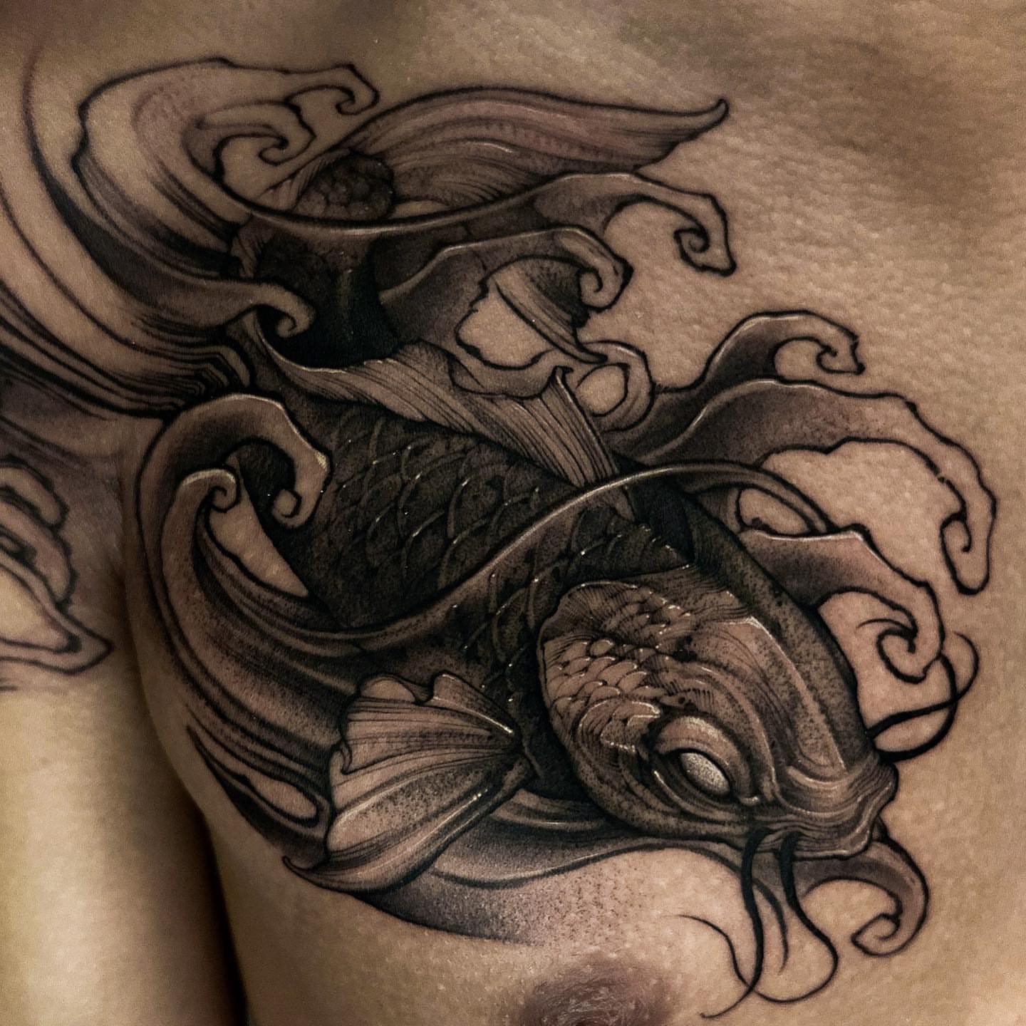 Koi fish realism tattoo on the chest by 우레