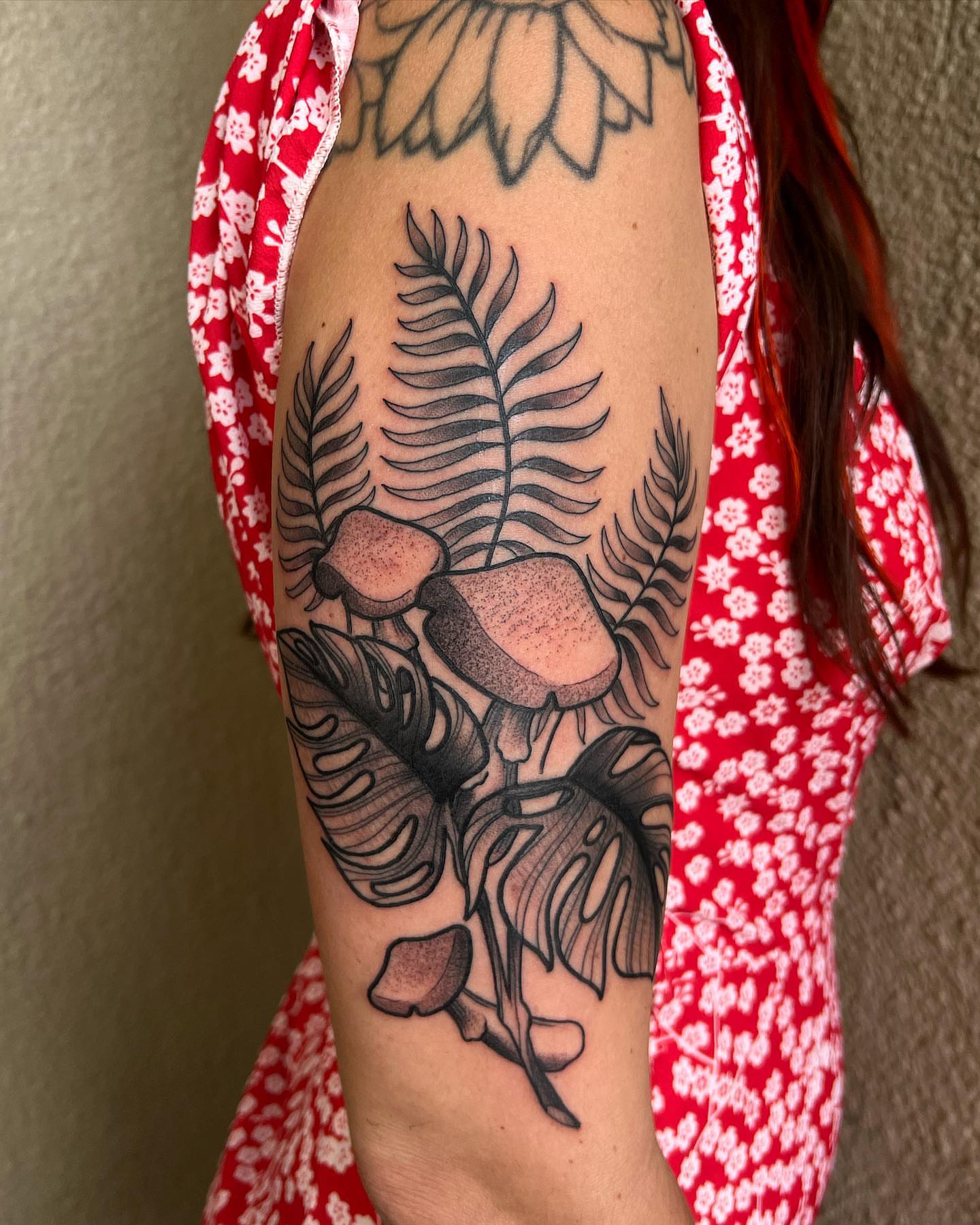 Mushroom and fern black and grey tattoo on the forearm by Daniel Patrick