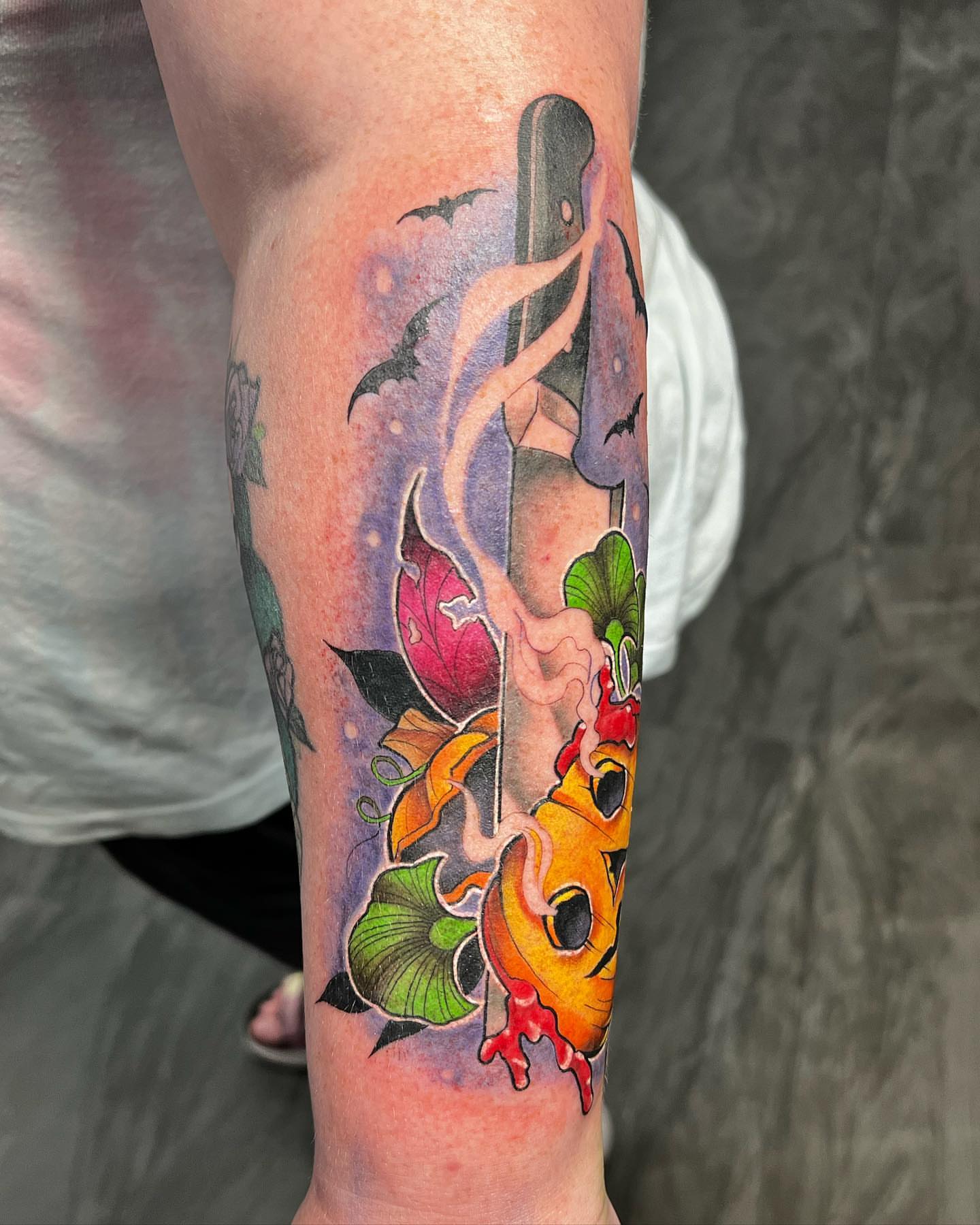Tattoo by @emilytattoos โ american_traditional, dotwork