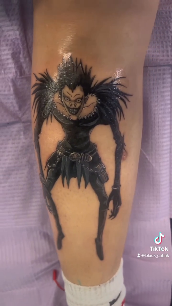 Ryuk from Death Note anime tattoo on the leg by Christhian King