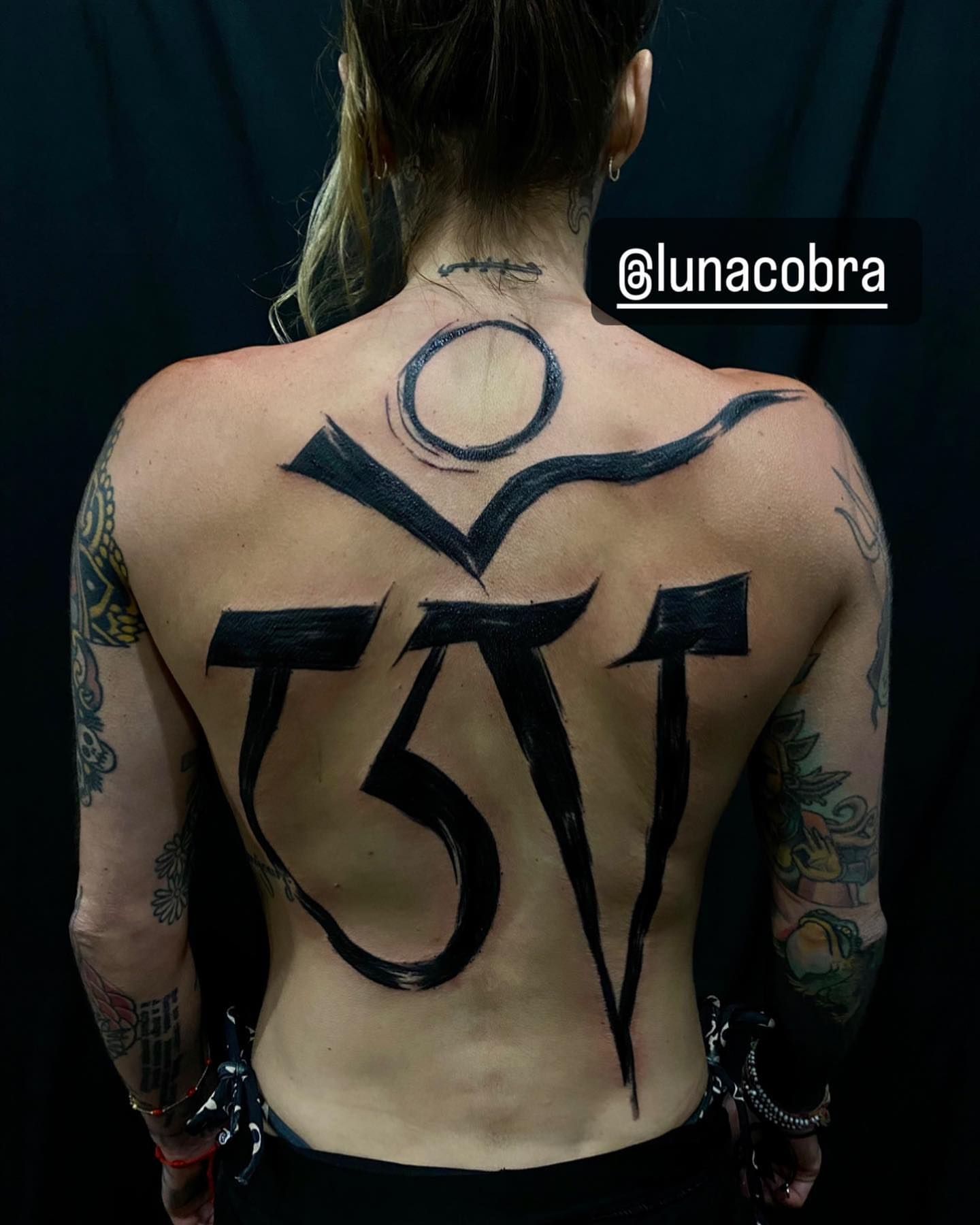 Tattoo by @lunacobra โ black_and_grey