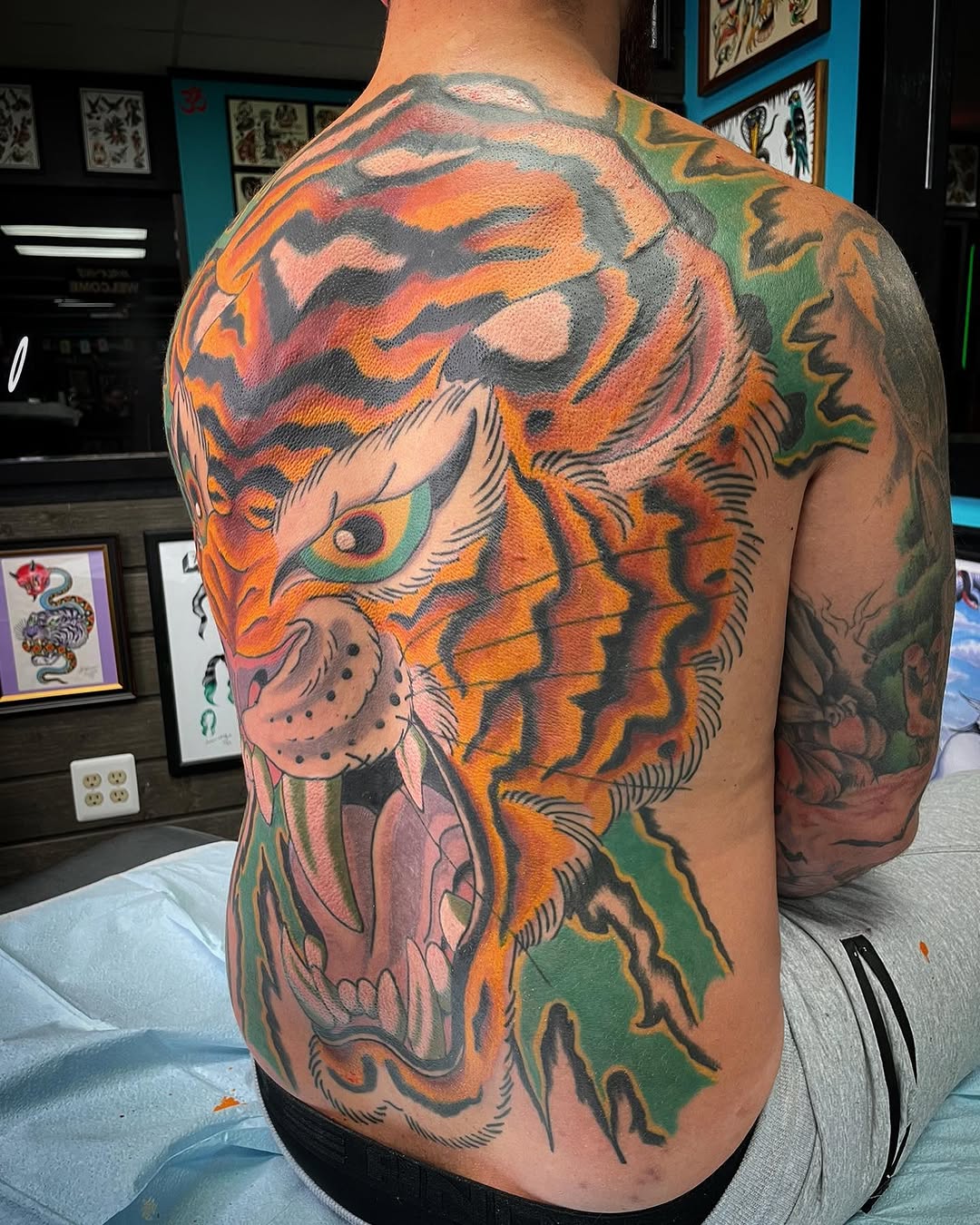 Tattoo by @_wooderson_ — japanese_irezumi, blackwork