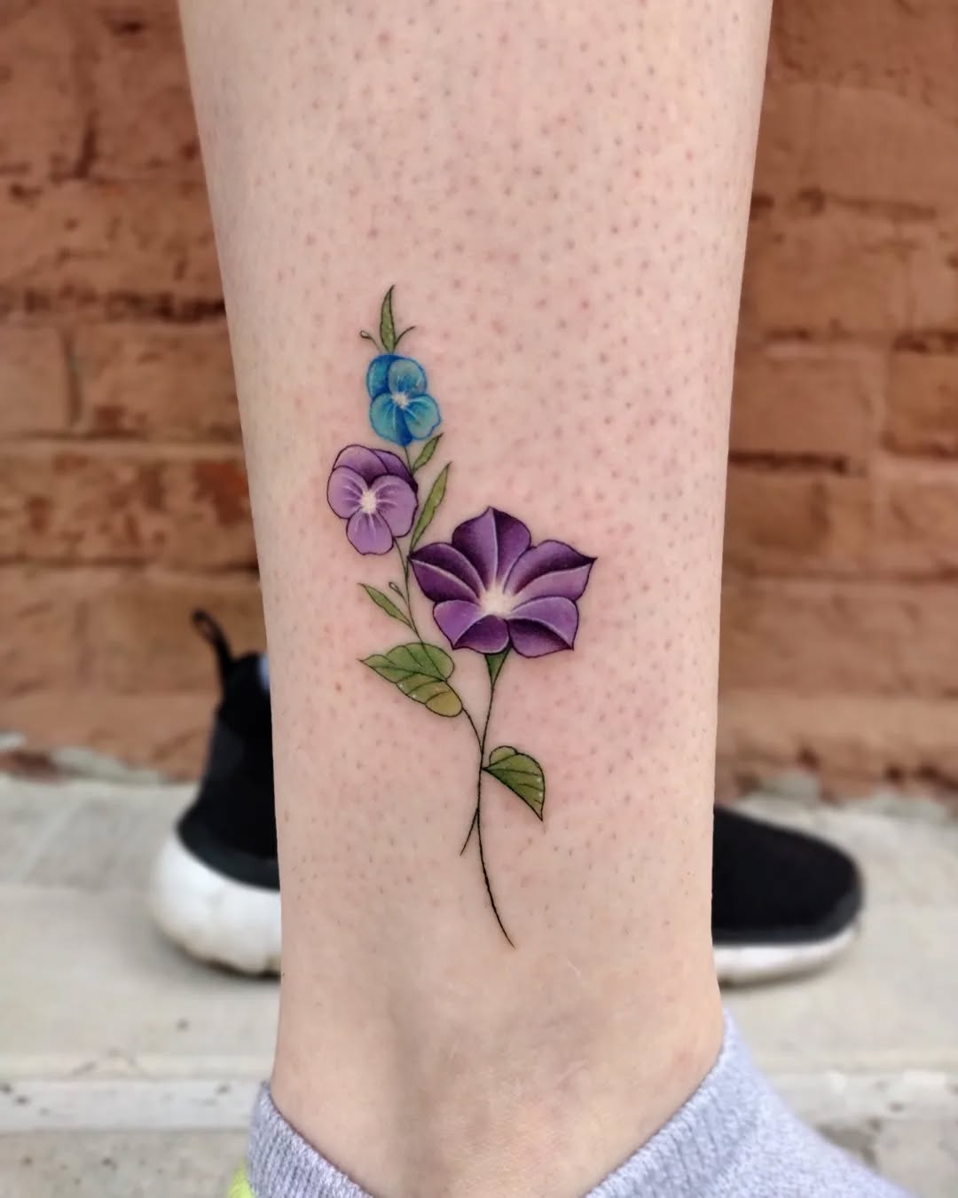 Tattoo by @cassiealtattoos — fine_line, realism