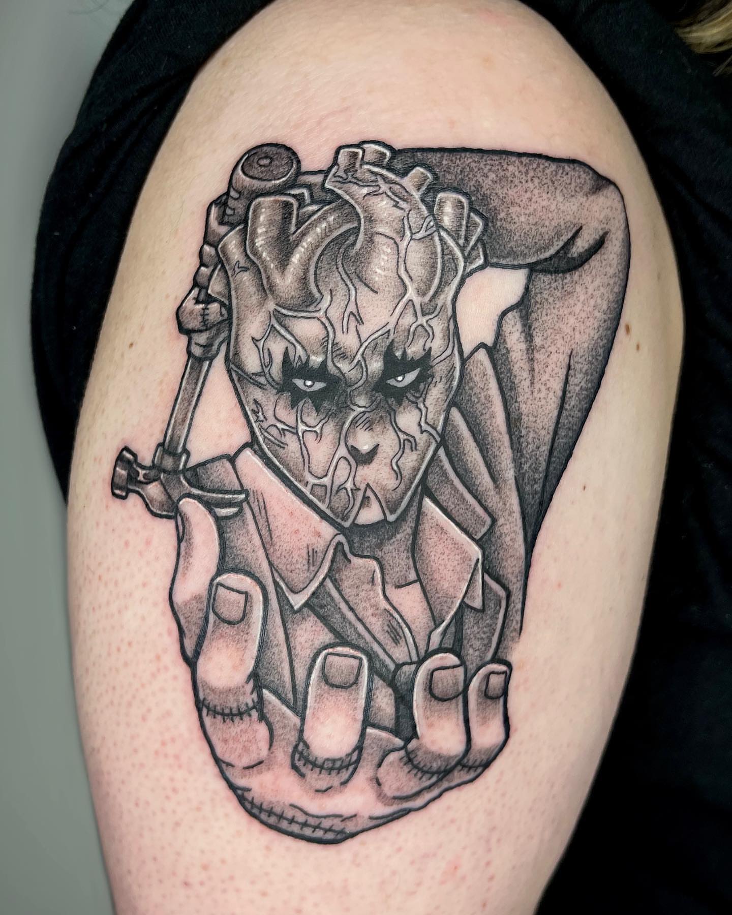 Cyborg head realism tattoo on the shoulder by Anastasia Vives