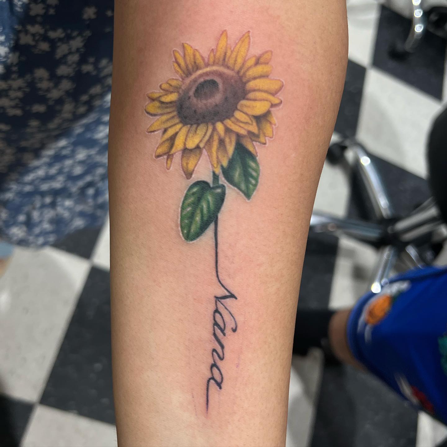 Tattoo by @issaacmontana — realism