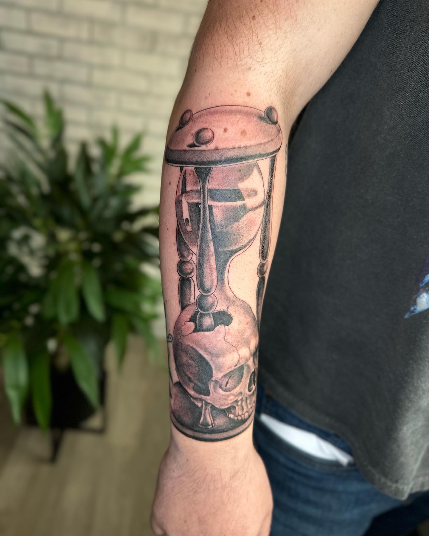 Hourglass and skull black and grey tattoo on the forearm by Steph ❤️‍🔥 New Jersey Tattoo Artist